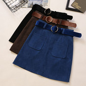 Rövid női szoknya három színben övvel és zsebekkel