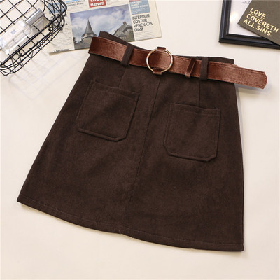 Rövid női szoknya három színben övvel és zsebekkel