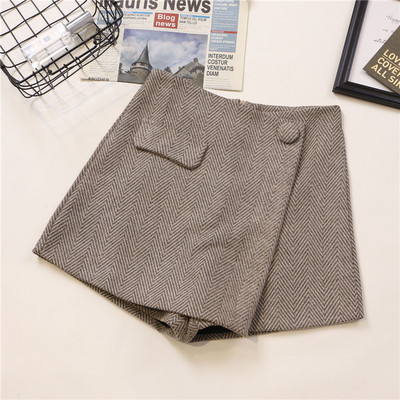 Modern női szoknya-nadrág négy színben, gombbal