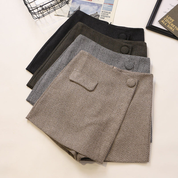 Modern női szoknya-nadrág négy színben, gombbal