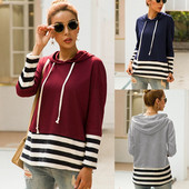 Hétköznapi női pulóver kapucnival és nyakkendővel kék, piros és szürke színben