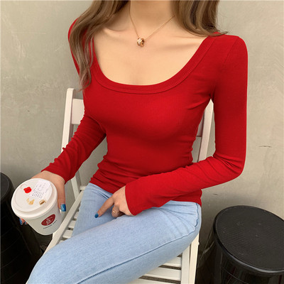 Bluză de damă mulată cu decolteu oval și mâneci lungi în mai multe culori