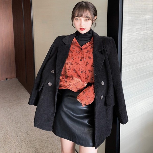 Női ing zöld és bordó színben, klasszikus modell