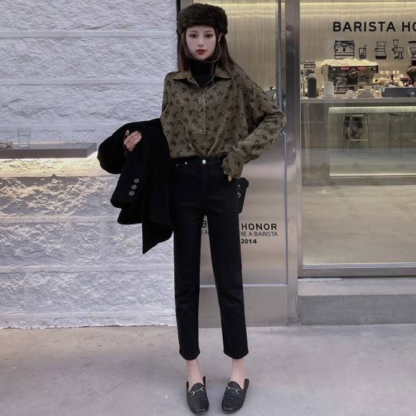 Női ing zöld és bordó színben, klasszikus modell