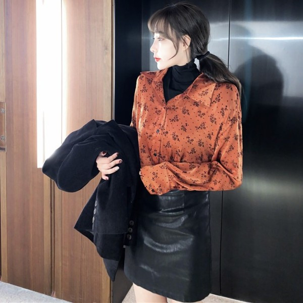 Női ing zöld és bordó színben, klasszikus modell