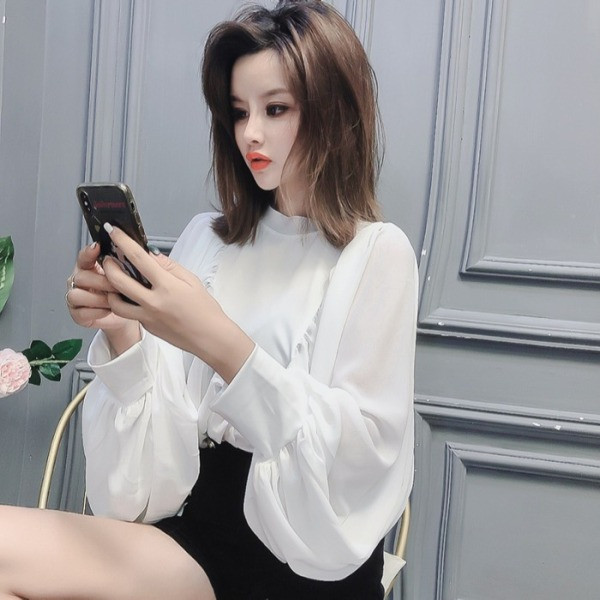 Γυναικεία μπλούζα σιφόν σε λευκό και μαύρο χρώμα