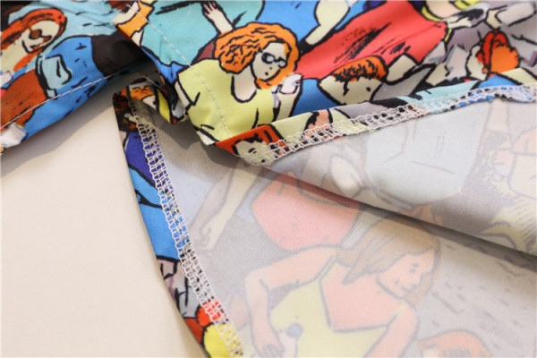 Női színes ing klasszikus gallérral és gombokkal