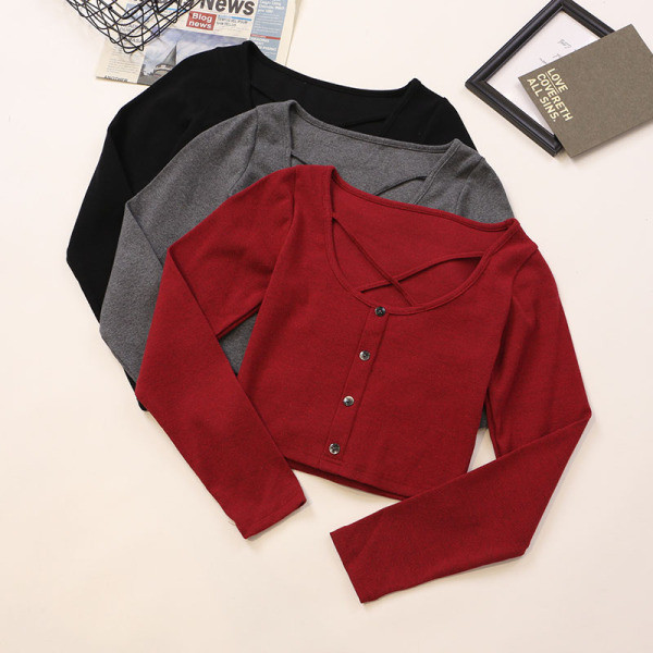 Γυναικεία κομψή μπλούζα με  τέσσερα χρώματα κουμπιά και λαιμόκοψη O