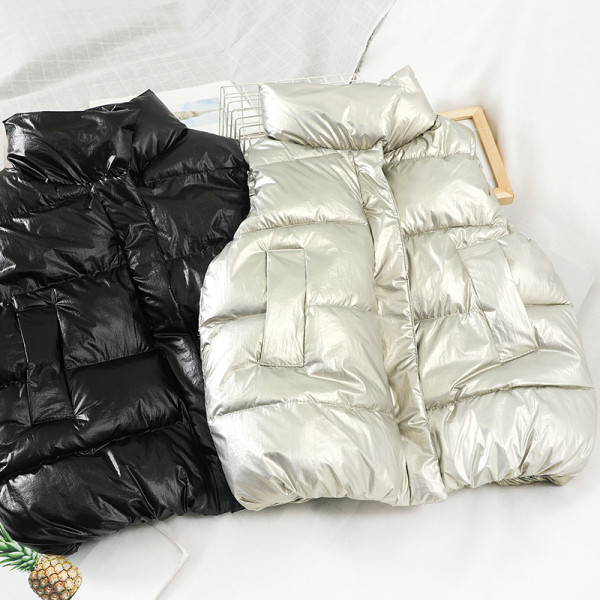 Alkalmi női mellény fekete és ezüst színben, zsebekkel