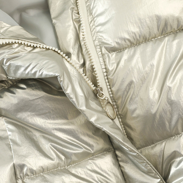 Alkalmi női mellény fekete és ezüst színben, zsebekkel