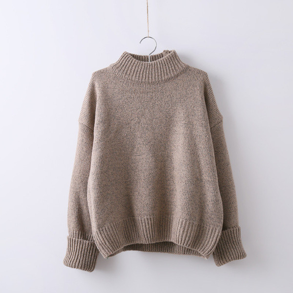 Női téli pulóver magas gallérral több színben