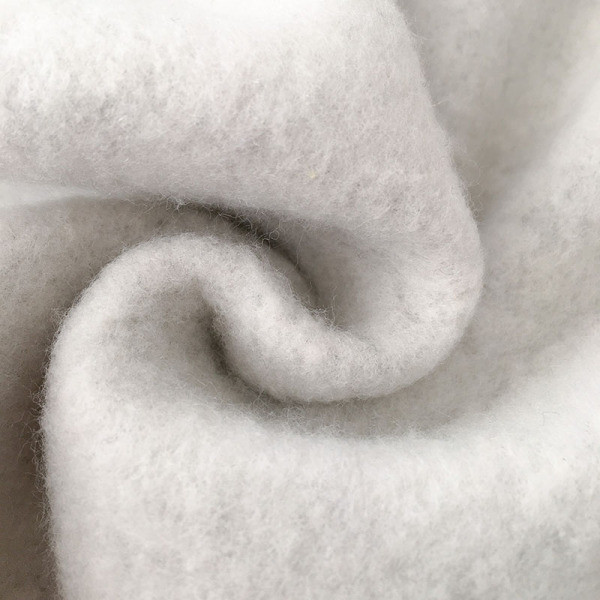 Modern női szoknya négy színben gumírozott derékkal és hasítékkal