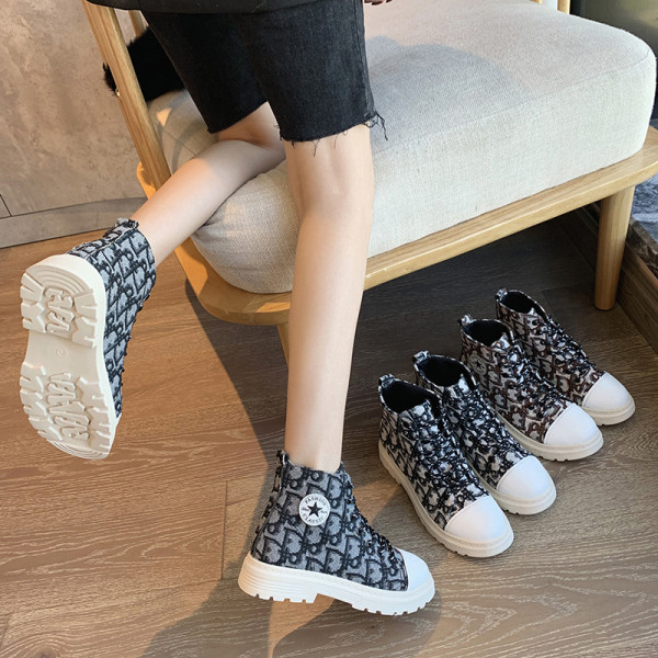 Fűzős női őszi csizma többféle színben