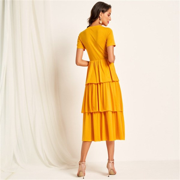 Modern női hosszú ruha rövid ujjú, O-nyakú sárga színben