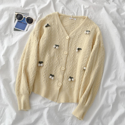 Női mellény két színben V-nyakú és 3D elemekkel