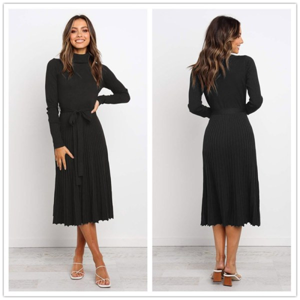 Modern női ruha két modellben V-nyakkal és magas gallérral fekete színben