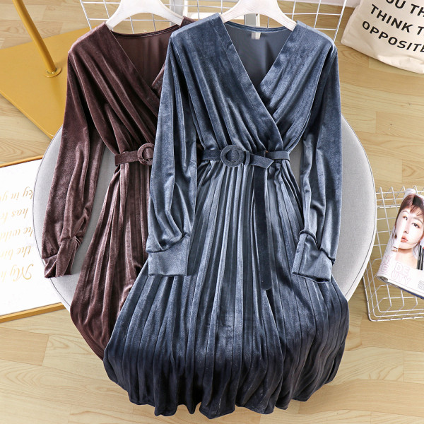 Modern női bársony ruha spitz nyakkivágással és hosszú ujjú három színben