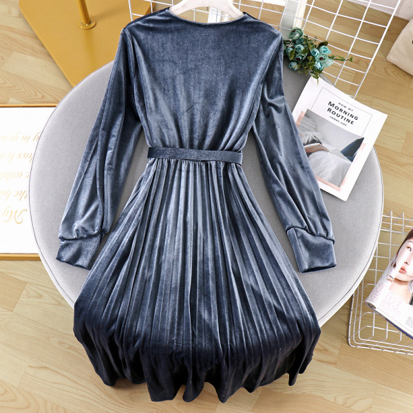 Modern női bársony ruha spitz nyakkivágással és hosszú ujjú három színben