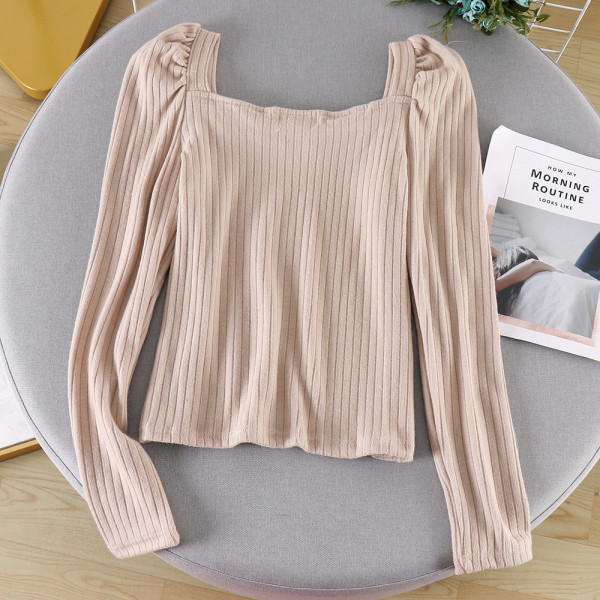 Lezser női blúz négyzet alakú nyakkivágással és gyöngyökkel, négy színben