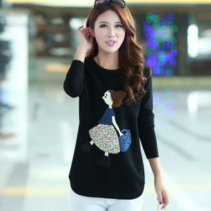 Γυναικεία μοντέρνα μπλούζα με πολύχρωμα κεντήματα