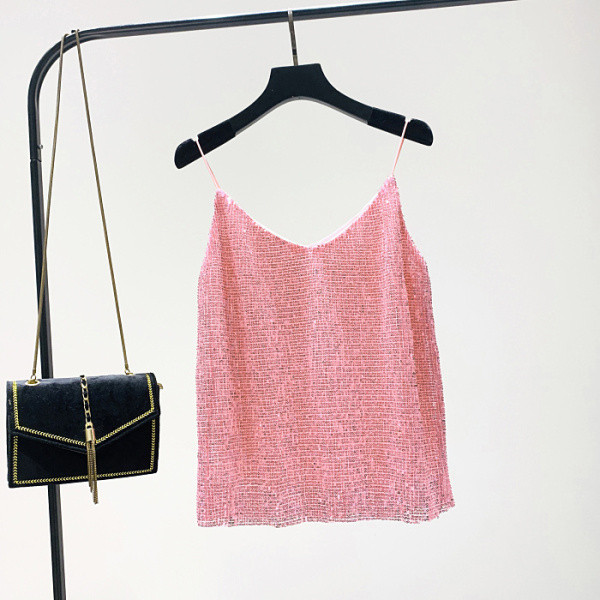 Rövid, modern felső, rózsaszín flitterekkel, vékony pántokkal