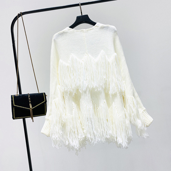 Modern mellény fehér és barna rojtokkal