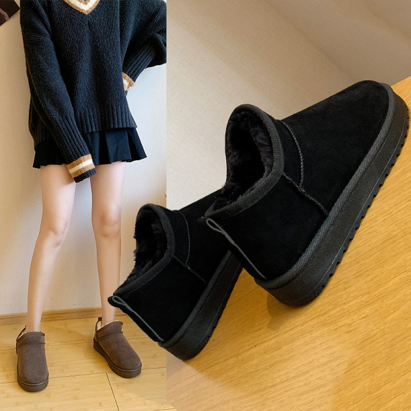 Alkalmi női csizma puha béléssel, négy színben