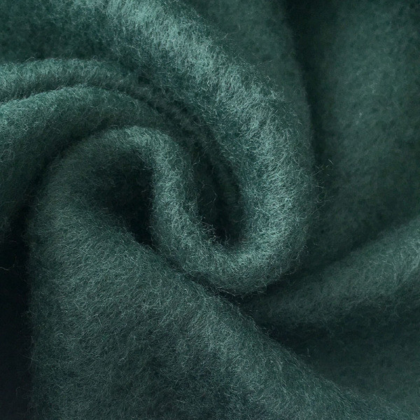 Hétköznapi női pulóver felirattal és kapucnival két színben