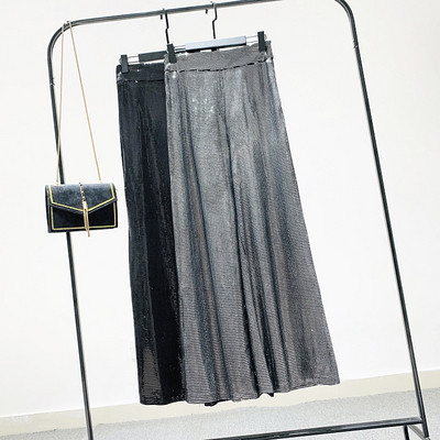 Модерен дълъг и широк панталон в сив и черен цвят