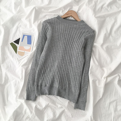 Alkalmi női pulóver ovális nyakkivágással és puha béléssel, különböző színekben