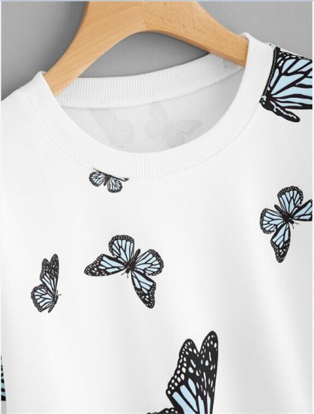 Alkalmi női blúz hosszú ujjal és O-nyakú fehér színben