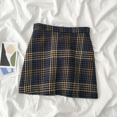 Kockás női szoknya két színben, magas derékkal