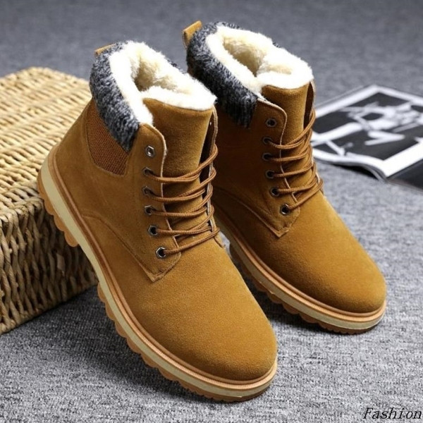 Téli férfi cipő fűzővel és puha béléssel, fekete és barna színben