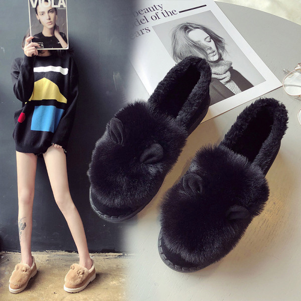 Modern női pehelycipő barna és fekete 3D elemekkel