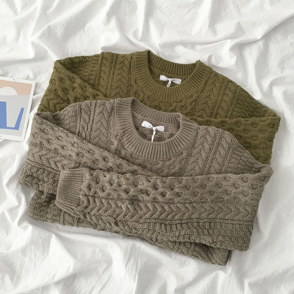 Női alkalmi pulóver ovális nyakkivágással, két színben