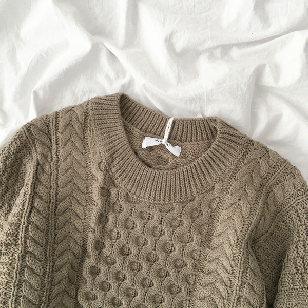 Női alkalmi pulóver ovális nyakkivágással, két színben