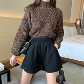 Alkalmi rövidnadrág elasztikus derékkal, szürke és fekete színben