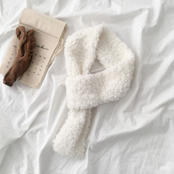 Alkalmi női pulóver széles modell fehér és kék színben