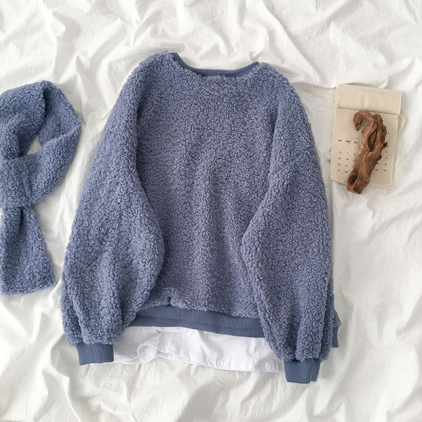 Alkalmi női pulóver széles modell fehér és kék színben