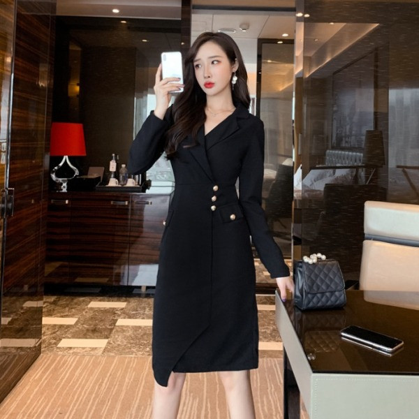 Stílusos női ruha spitz nyakkivágással és hosszú ujjú ciklámen és fekete színben