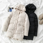 Modern női kabát két színben kapucnival és zsebekkel