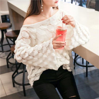 Γυναικεία μοντέρνα μπλούζα με μανίκια λωτού σε διάφορα χρώματα