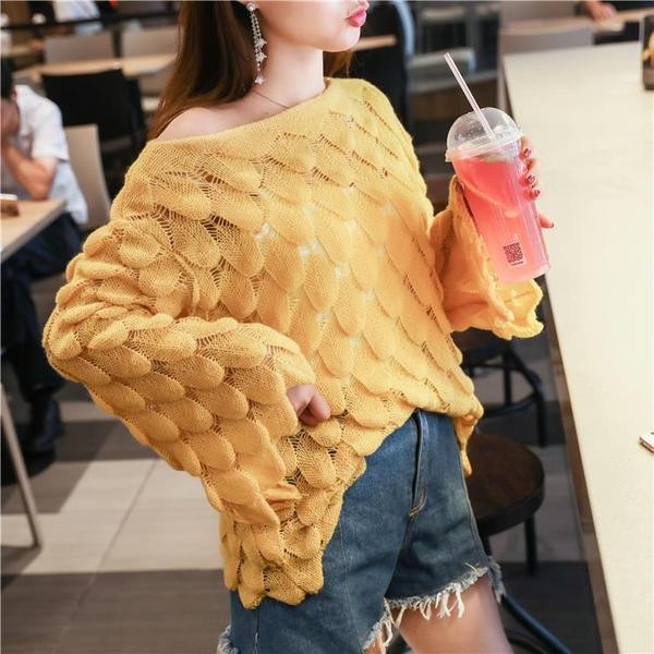 Γυναικεία μοντέρνα μπλούζα με μανίκια λωτού σε διάφορα χρώματα