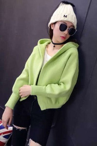 Női kardigán rövid modell kapucnival több színben