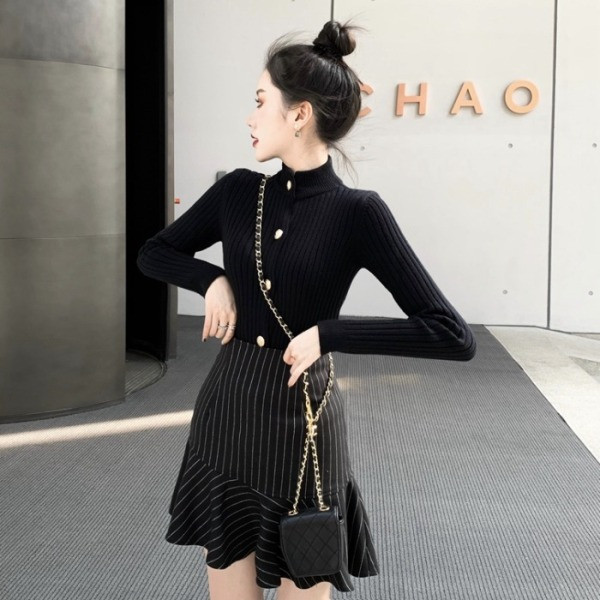 Rövid csíkos szoknya magas derékkal és fürtökkel