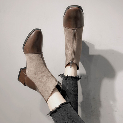 Modern női csizma barna és fekete cipzárral