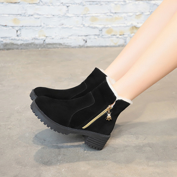 Alkalmi női csizma sima modell cipzárral és vastag sarokkal fekete, zöld és szürke színben