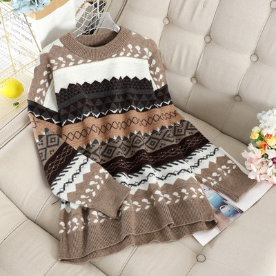 Színes női pulóver kerek nyakkivágással, három színben