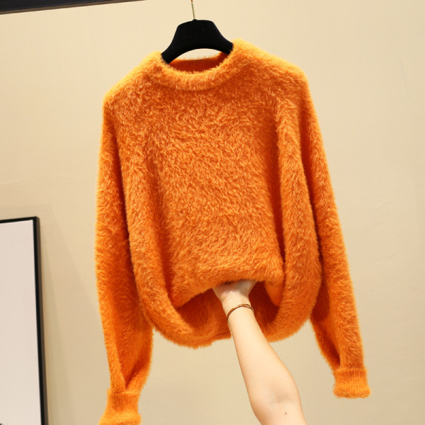 Χνουδωτό γυναικείο πουλόβερ  σε διάφορα χρώματα, κατάλληλο για το χειμώνα