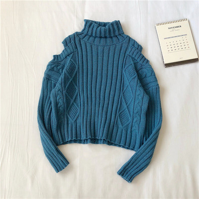 Aktuális női pulóver három színben, csupasz váll